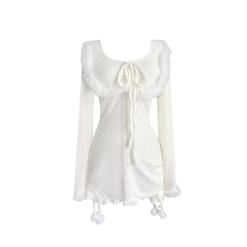 Lisa Beyaz Ponponlu Elbise